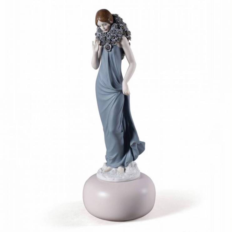 Статуэтка Lladro "Изысканная элегантность" 37 см (12917)