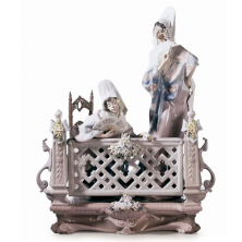 Статуэтка Lladro На балконе 50х30см (13320)