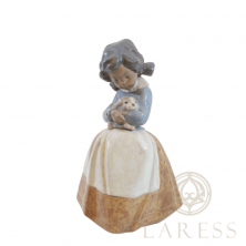 Статуэтка Lladro Девочка с кроликом, 20.5 см (8331)  