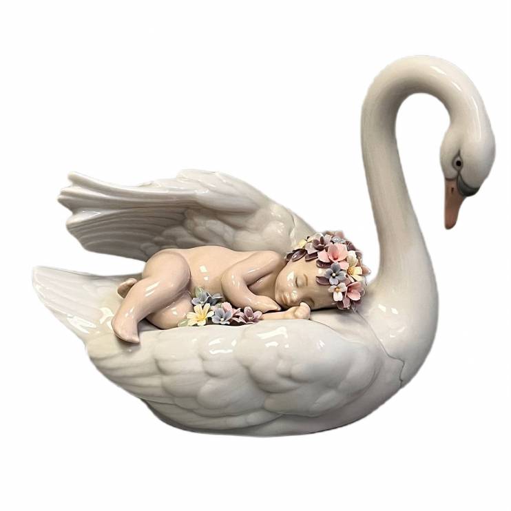Скульптура Lladro "Сквозь сновидения" 19 см (9231)