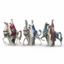 Статуэтка Lladro Дары Волхвов 44х105см (13334)