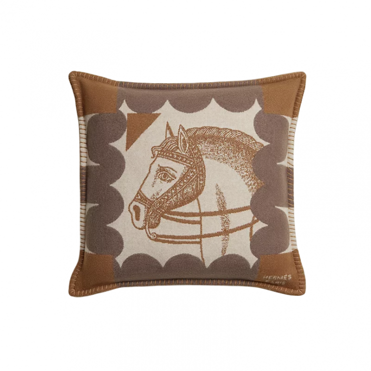 Подушка Hermes Cheval Joker коричневая 50*50 см (13036)