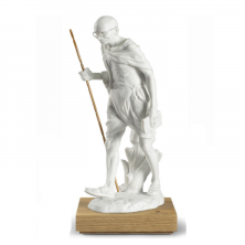 Статуэтка Lladro Махатмы Ганди 34х14см (13047)