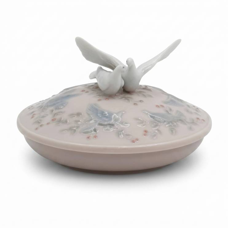 Статуэтка-шкатулка Lladro Sweet 9 см (10348)