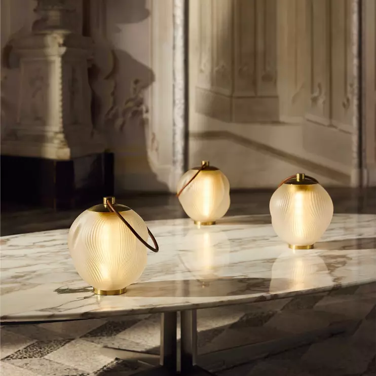 Portable lamp Lalique Nomade Alize 21*19 cm (16563) nickel satin