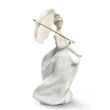 Статуэтка Lladro Изящная женщина 33х15см (13092)